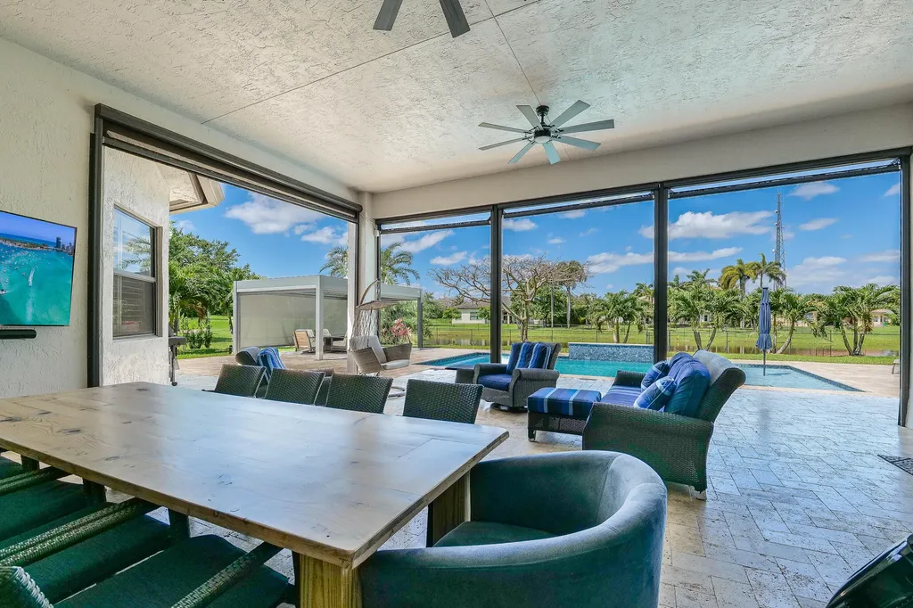 4377 SW 140th Avenue Davie FL 33330