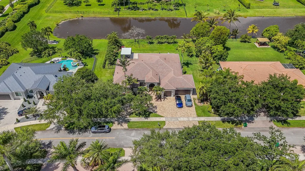 4377 SW 140th Avenue Davie FL 33330