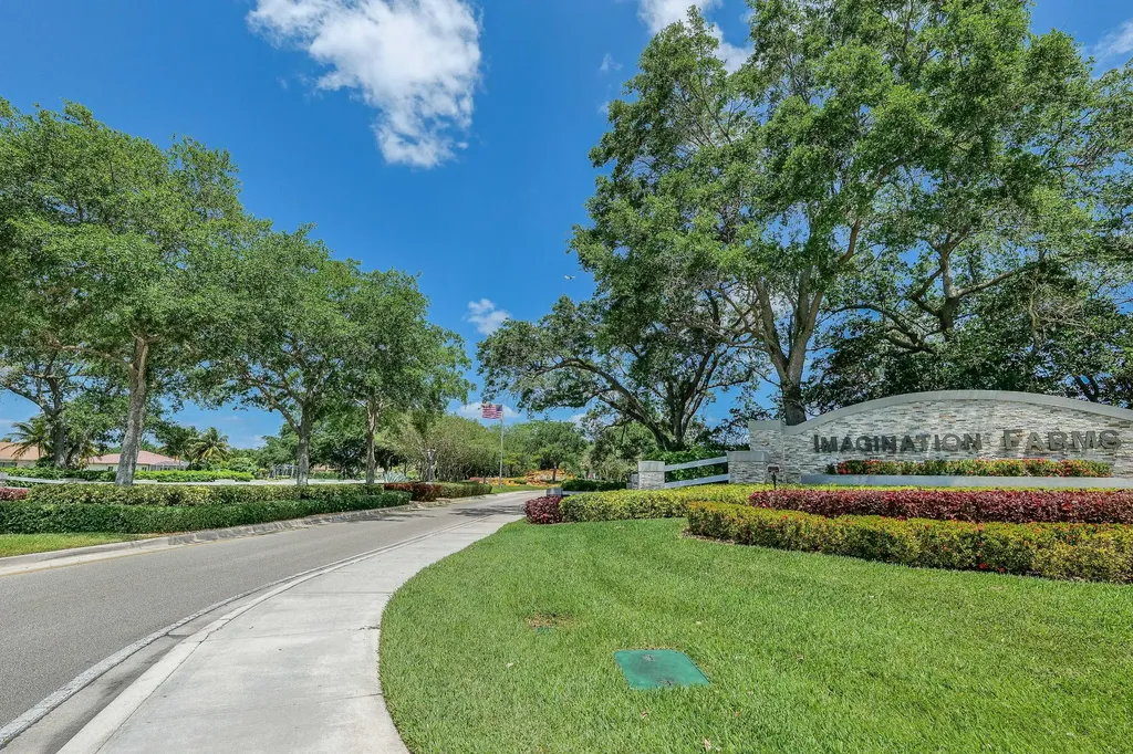4377 SW 140th Avenue Davie FL 33330