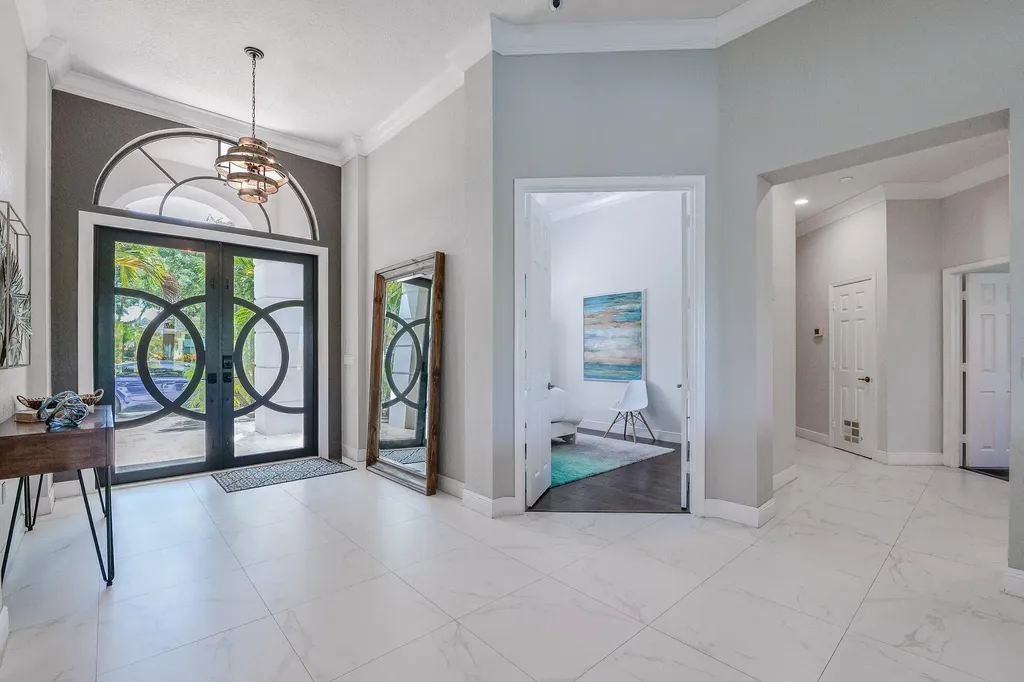 4377 SW 140th Avenue Davie FL 33330
