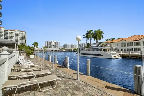 2900 NE 30 Street Fort Lauderdale FL 33306