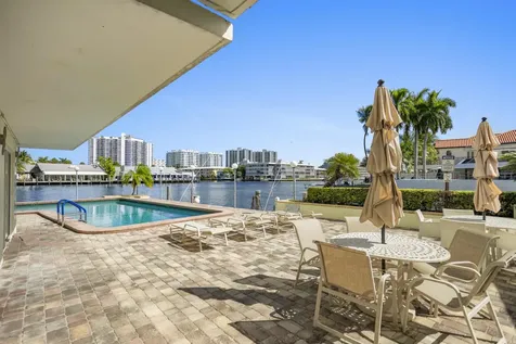 2900 NE 30 Street Fort Lauderdale FL 33306