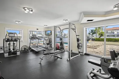 2900 NE 30 Street Fort Lauderdale FL 33306