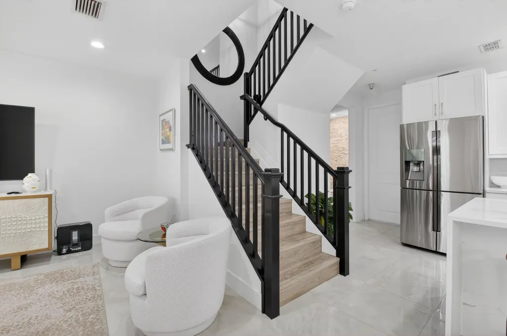 5022 NW 16th Way Boca Raton FL 33431