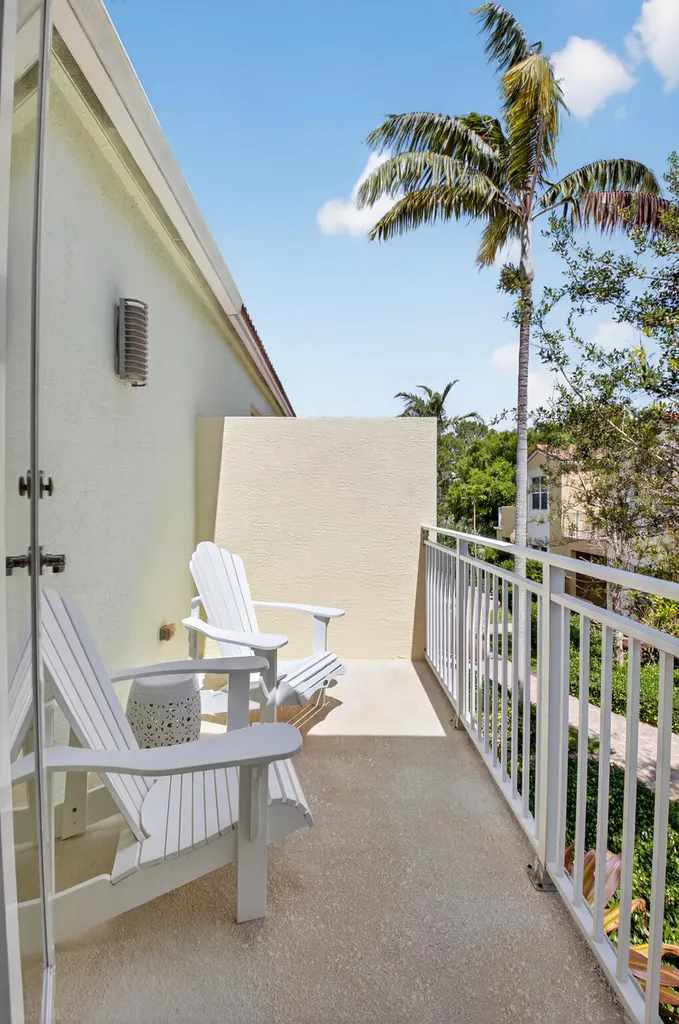 5022 NW 16th Way Boca Raton FL 33431