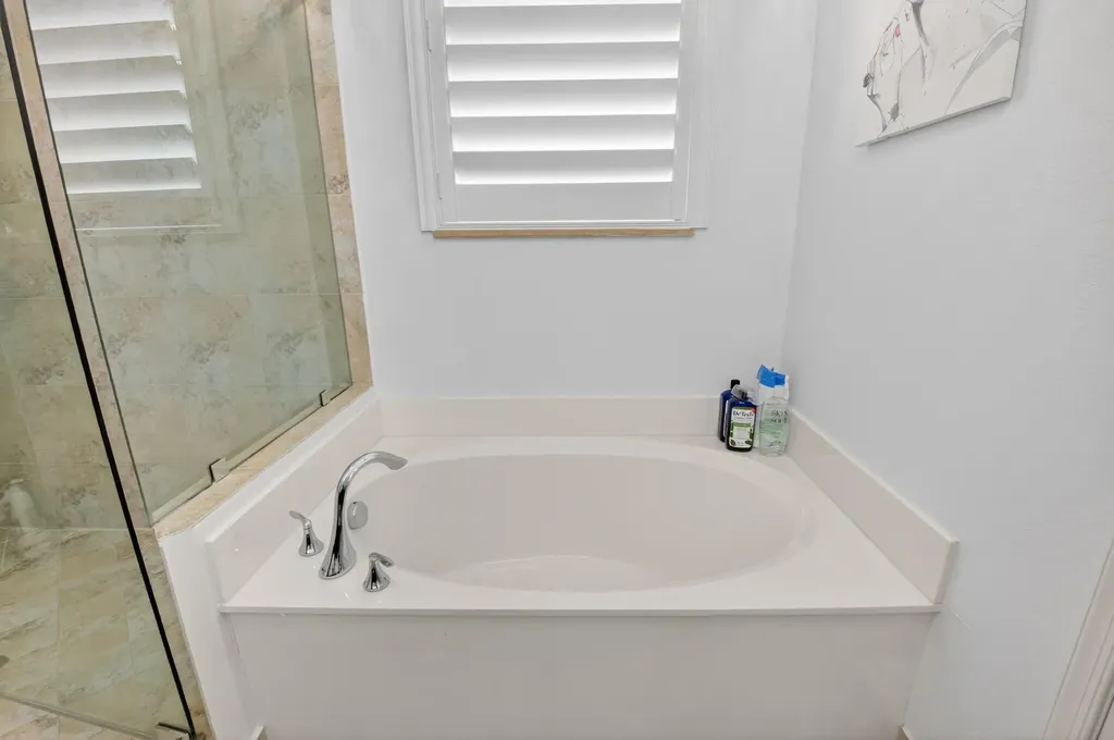 5022 NW 16th Way Boca Raton FL 33431