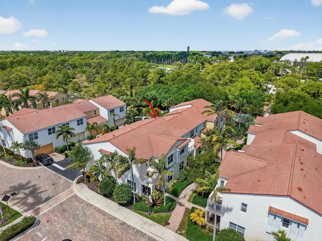 5022 NW 16th Way Boca Raton FL 33431