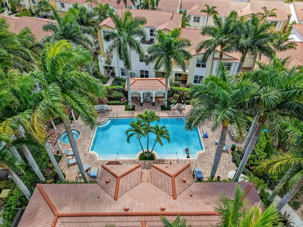5022 NW 16th Way Boca Raton FL 33431