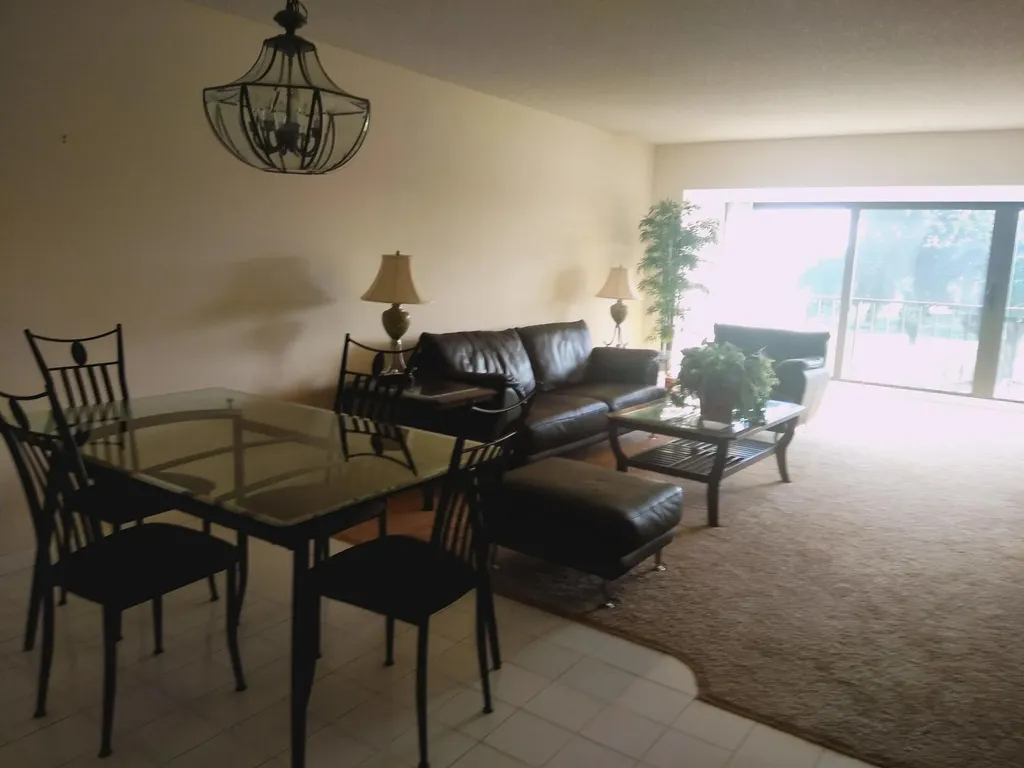 4539 Luxemburg Court Lake Worth FL 33467