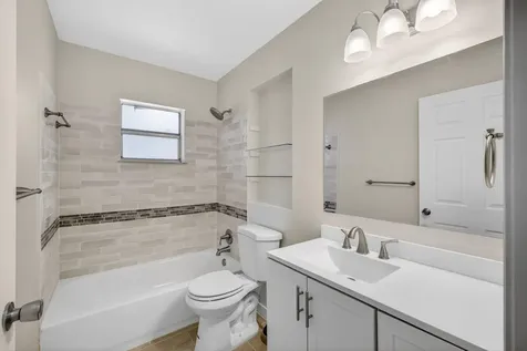 9484 Sun Court Palm Beach Gardens FL 33403