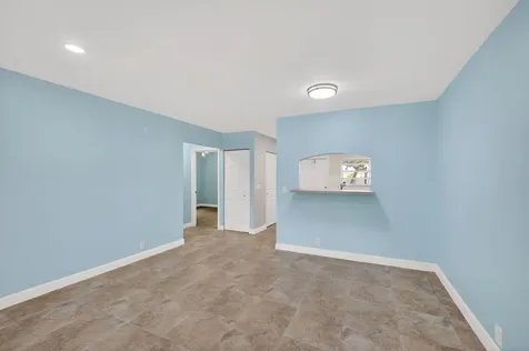 9484 Sun Court Palm Beach Gardens FL 33403