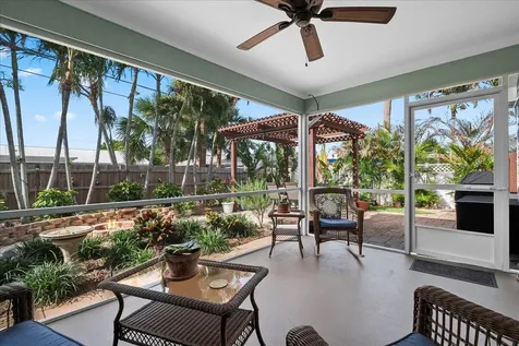 8093 SE Carlton Street Hobe Sound FL 33455