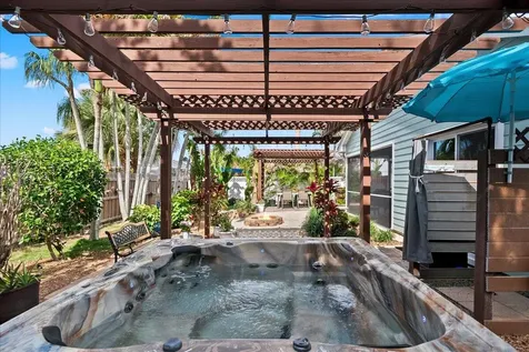 8093 SE Carlton Street Hobe Sound FL 33455