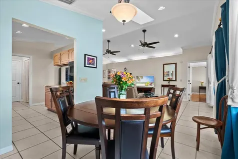 8093 SE Carlton Street Hobe Sound FL 33455