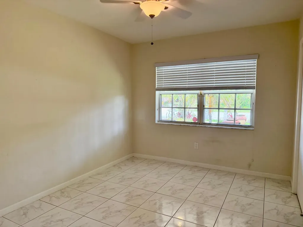 1412 NE 14th Place Fort Lauderdale FL 33304
