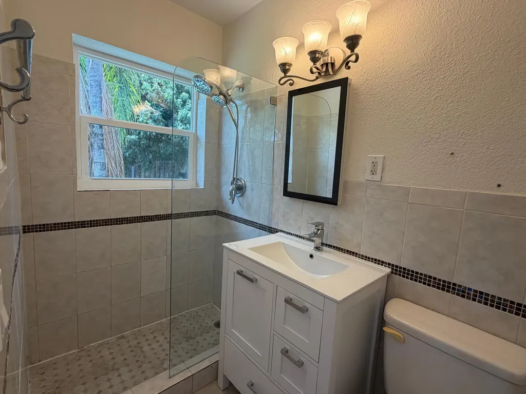 1412 NE 14th Place Fort Lauderdale FL 33304