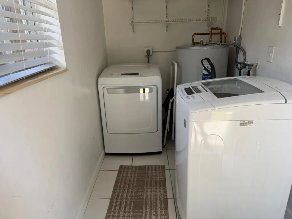 1412 NE 14th Place Fort Lauderdale FL 33304