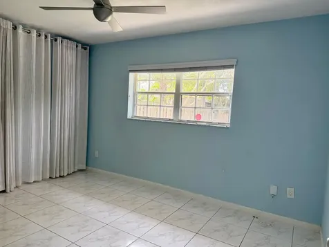 1412 NE 14th Place Fort Lauderdale FL 33304