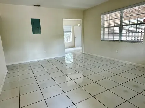 1412 NE 14th Place Fort Lauderdale FL 33304