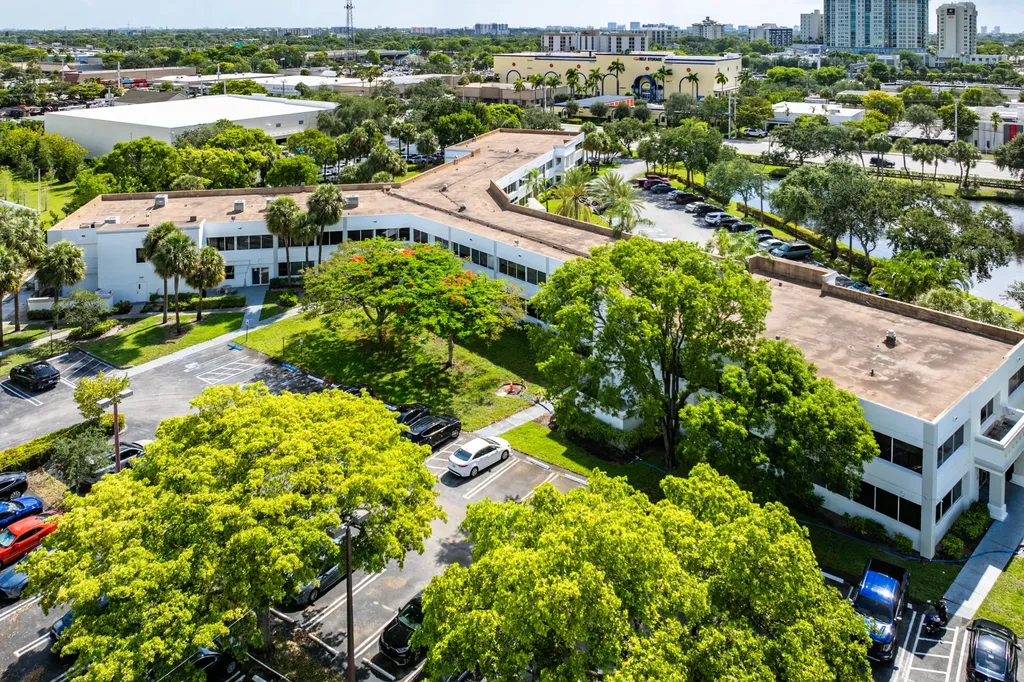 555 SW 12th Avenue Pompano Beach FL 33069