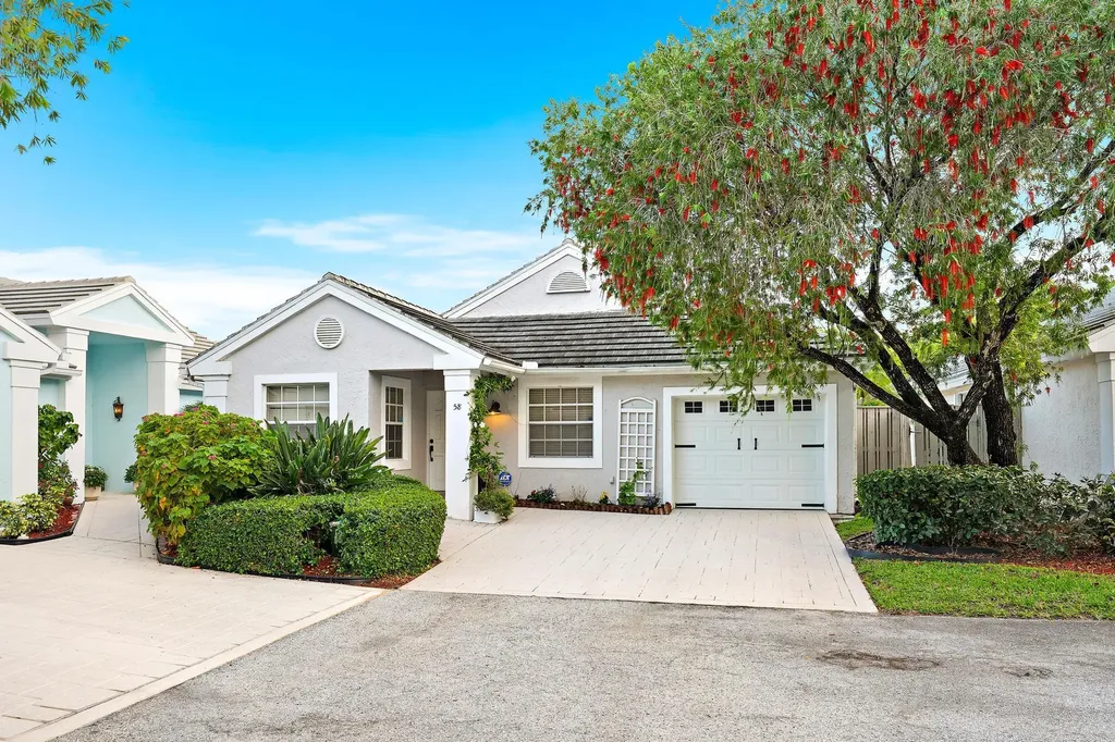 58 Admirals Court Palm Beach Gardens FL 33418