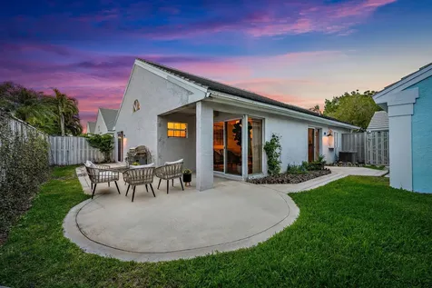 58 Admirals Court Palm Beach Gardens FL 33418