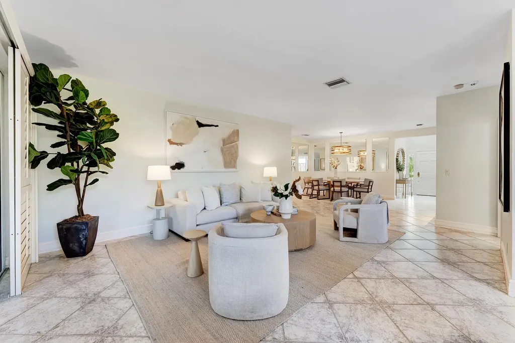 310 Spyglass Way Jupiter FL 33477