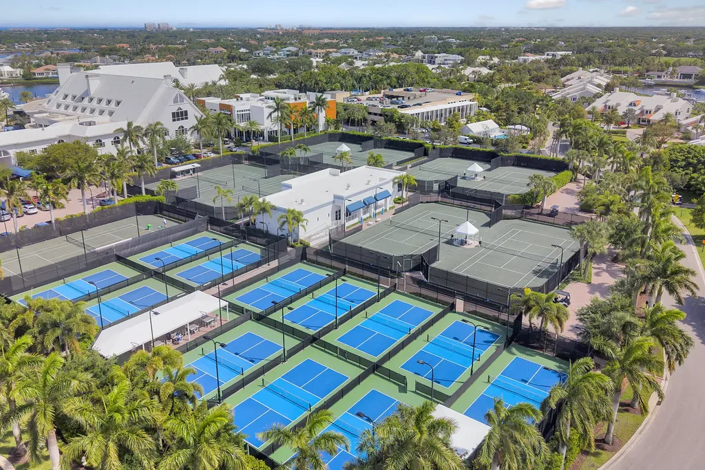 310 Spyglass Way Jupiter FL 33477