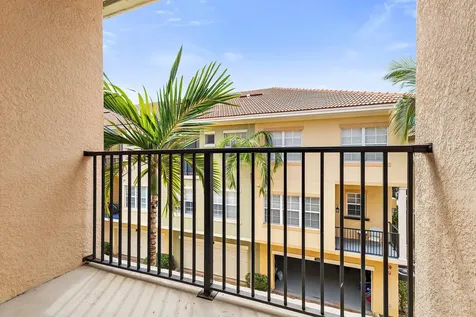 2715 Ravella Way Palm Beach Gardens FL 33410