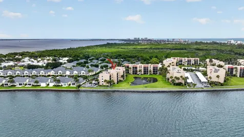 3382 NE Causeway Boulevard Jensen Beach FL 34957