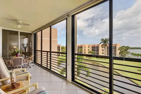 3382 NE Causeway Boulevard Jensen Beach FL 34957