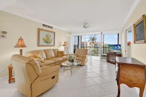 3382 NE Causeway Boulevard Jensen Beach FL 34957