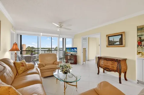3382 NE Causeway Boulevard Jensen Beach FL 34957