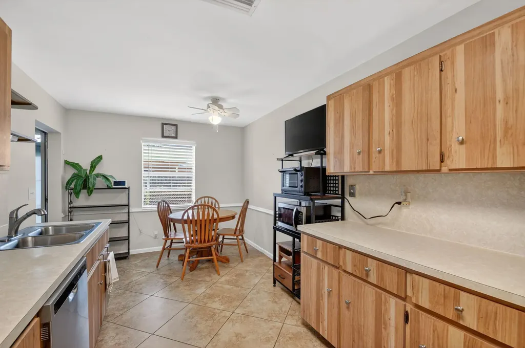 3950 Aladdin Avenue Boynton Beach FL 33436
