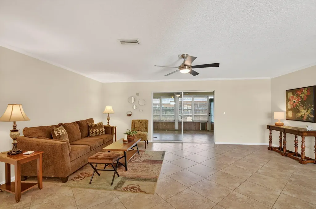 3950 Aladdin Avenue Boynton Beach FL 33436