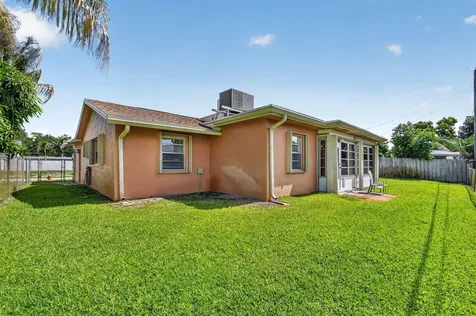 3950 Aladdin Avenue Boynton Beach FL 33436