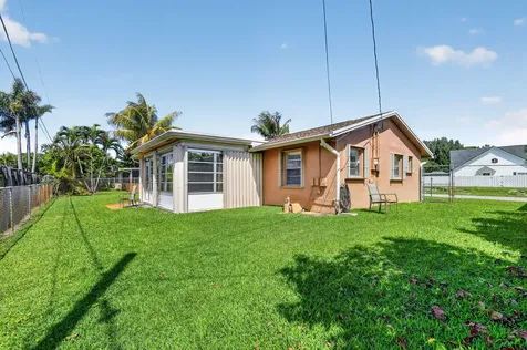 3950 Aladdin Avenue Boynton Beach FL 33436