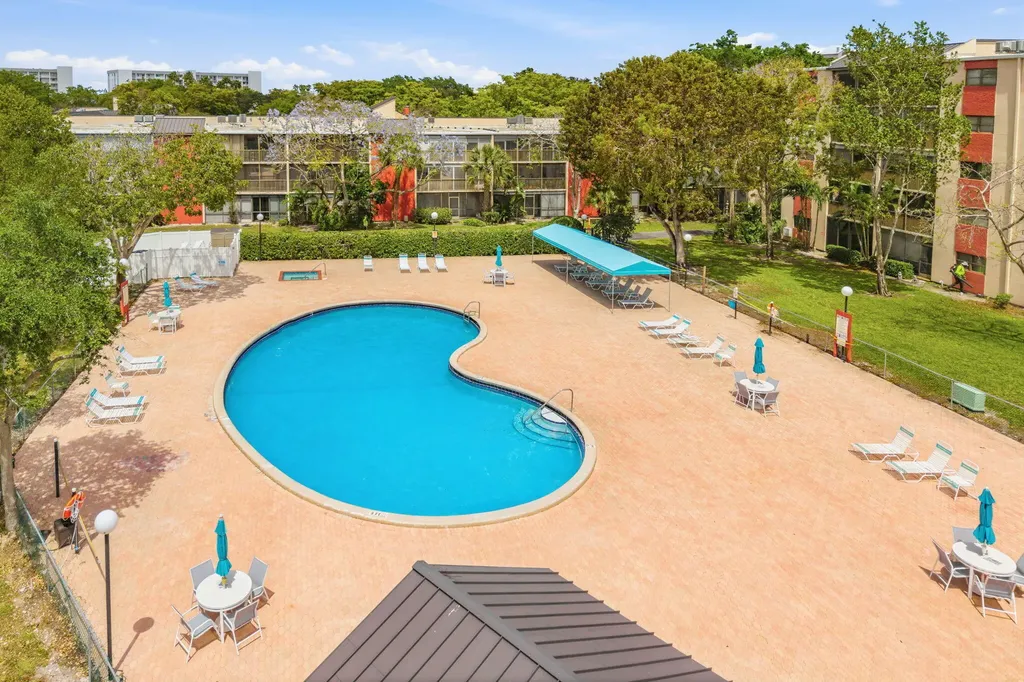 2202 S Cypress Bend Drive Pompano Beach FL 33069