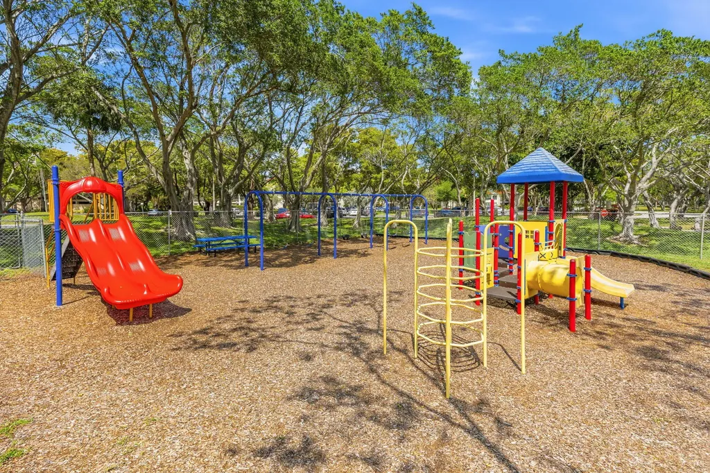 2202 S Cypress Bend Drive Pompano Beach FL 33069
