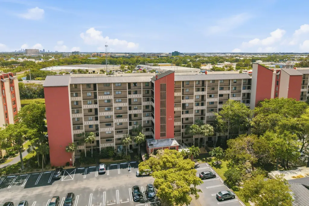 2202 S Cypress Bend Drive Pompano Beach FL 33069