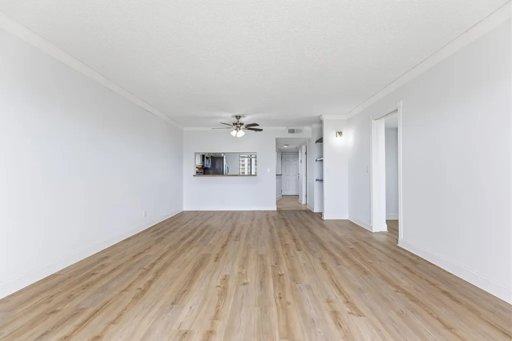 2202 S Cypress Bend Drive Pompano Beach FL 33069