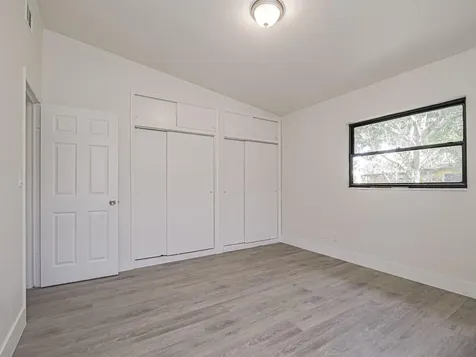 734 5th Place SW Vero Beach FL 32962