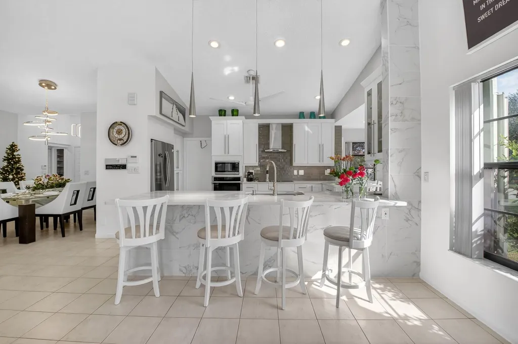 4560 Catamaran Circle Boynton Beach FL 33436