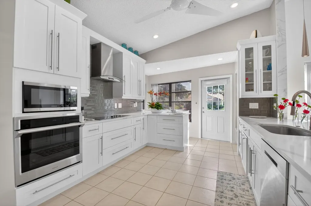 4560 Catamaran Circle Boynton Beach FL 33436