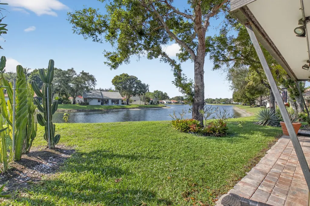 4560 Catamaran Circle Boynton Beach FL 33436