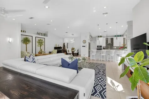 4560 Catamaran Circle Boynton Beach FL 33436
