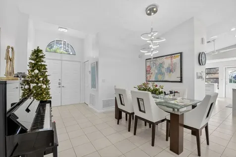 4560 Catamaran Circle Boynton Beach FL 33436