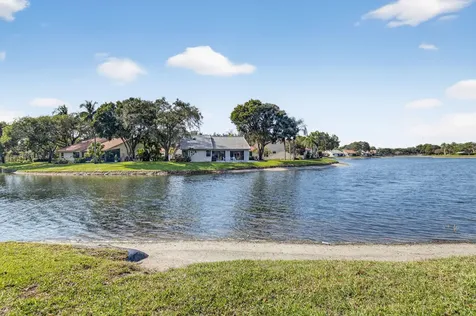 4560 Catamaran Circle Boynton Beach FL 33436