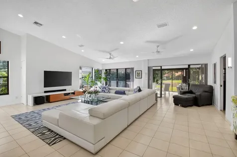 4560 Catamaran Circle Boynton Beach FL 33436