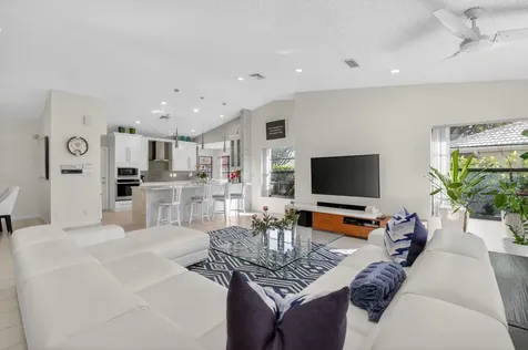 4560 Catamaran Circle Boynton Beach FL 33436